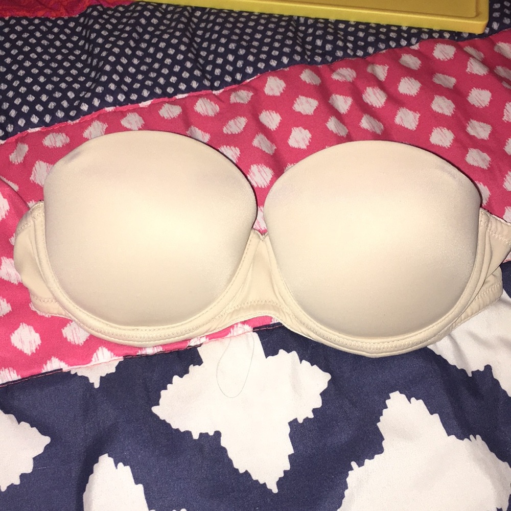 Pink Victoria’s Secret Bra
